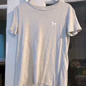 Women’s victorious secret PINK t-shirt, gray size small